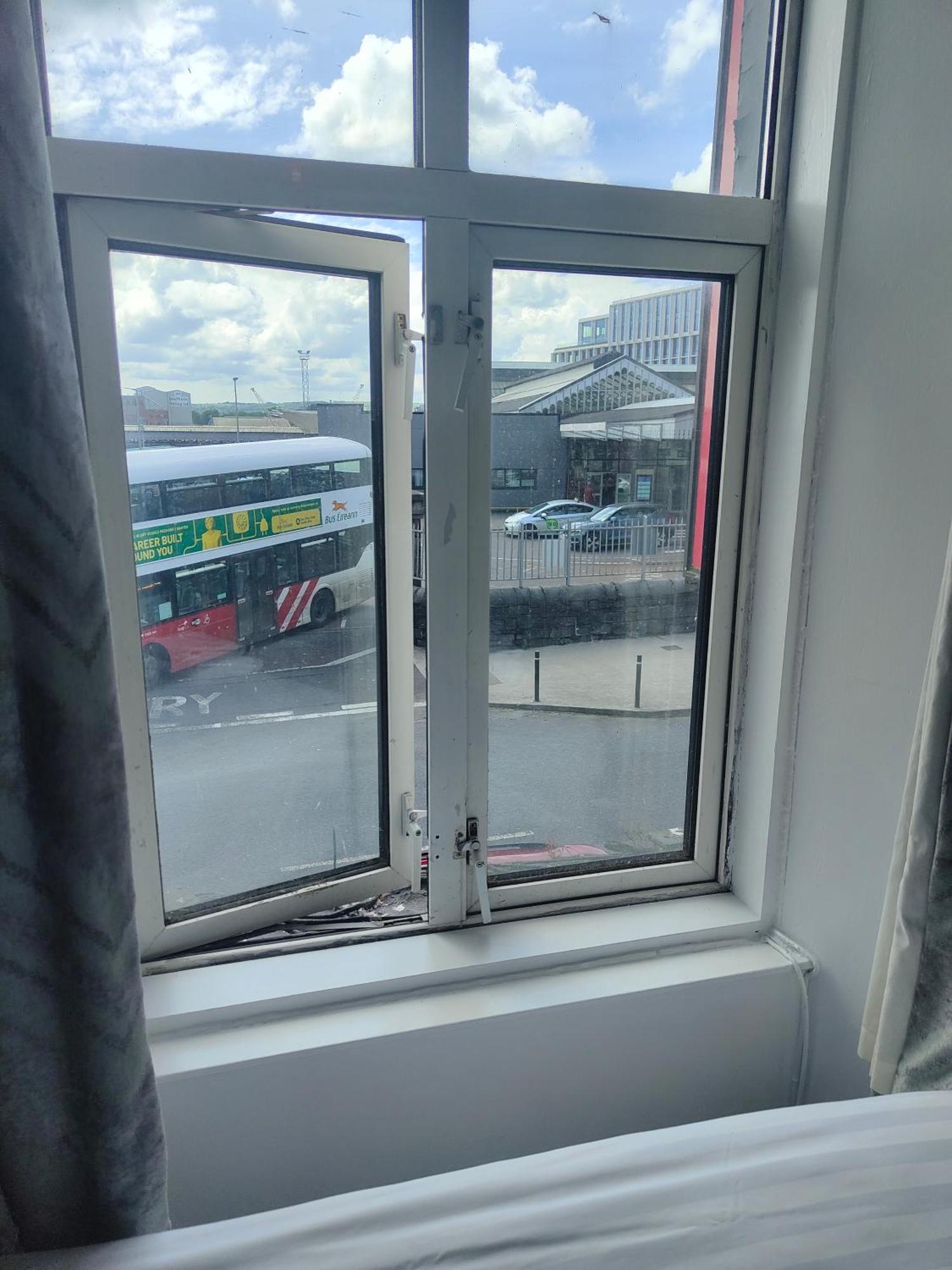 Station View Tavern كورك المظهر الخارجي الصورة
